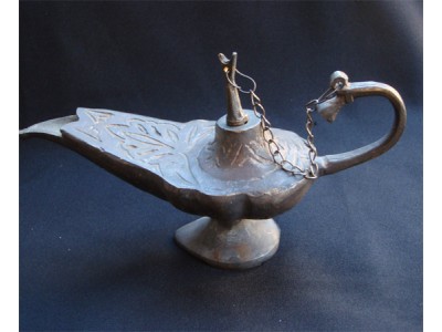 Aladdin's Magic Brass Oil Lamp