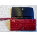 B10 Buckle Croc Pattern Clutch