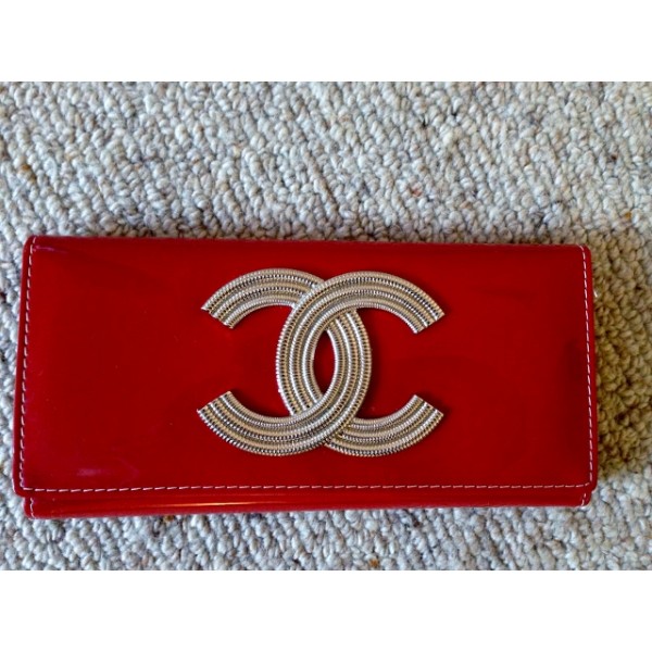 B8 Chanel Clutch Wallet