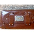 B10 Chloé Leather Clutch