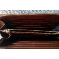 B10 Chloé Leather Clutch