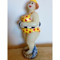 Duo Bathers Candles Figurine
