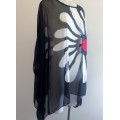 F1 Filo Giant Flower Poncho