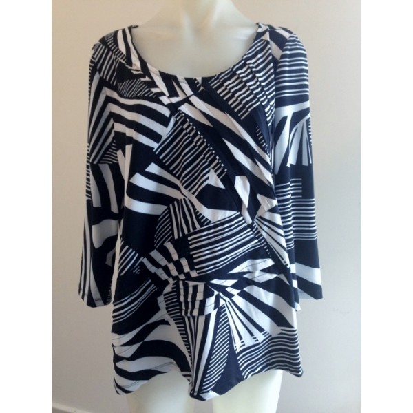 F3 Suzannegrae Black Zebra
