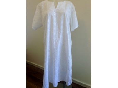 F4 White Angel Long Floral Caftan