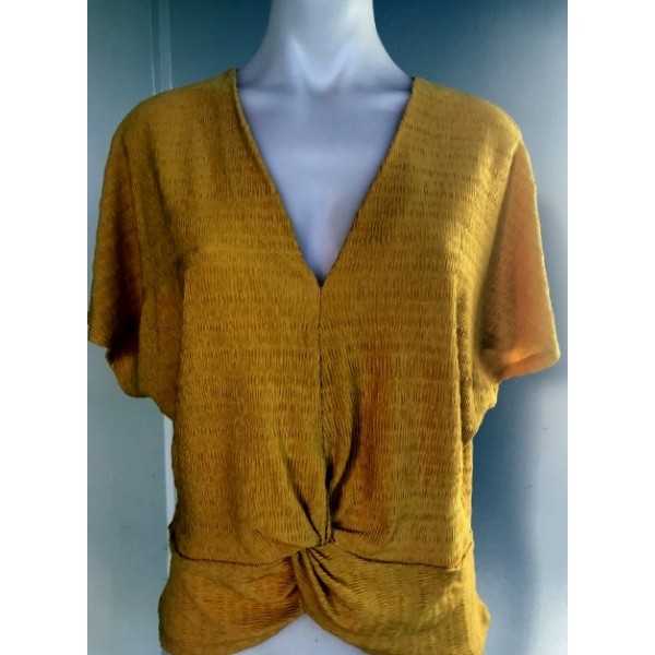 F11 And Me Canary Yellow Top (medium)