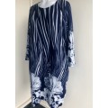 F7 Elegant Blue Waves (medium)