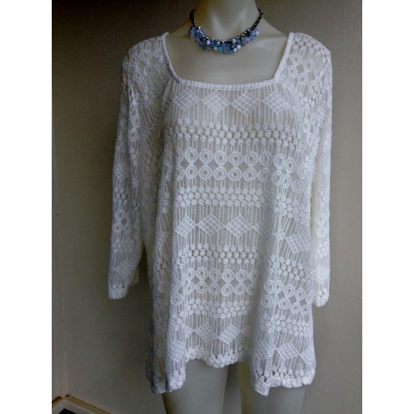F16 Inez Lace