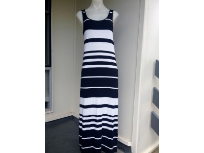 F16 Just Jeans Maxi