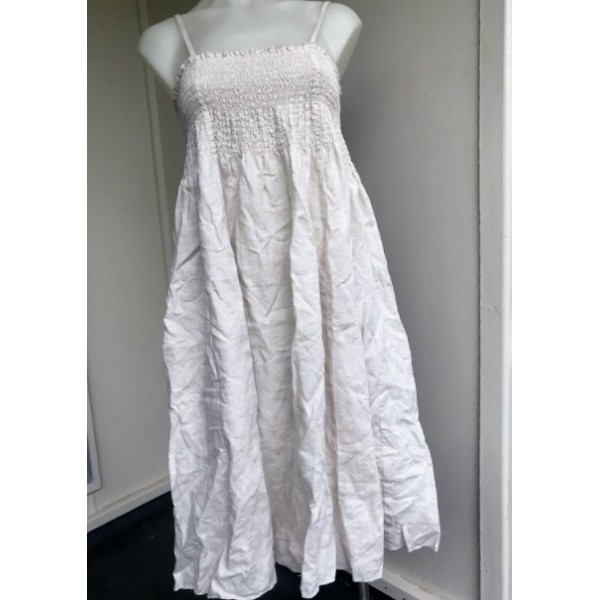 F5 Sussan Linen