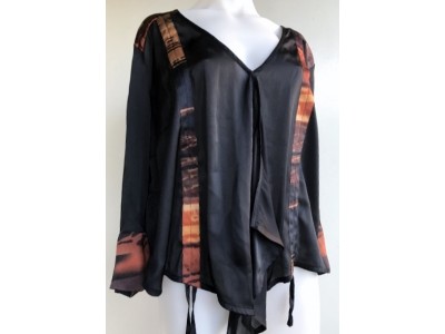 F6 TS Blouse