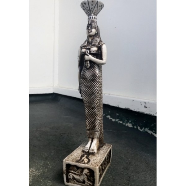 Cleopatra Statuette