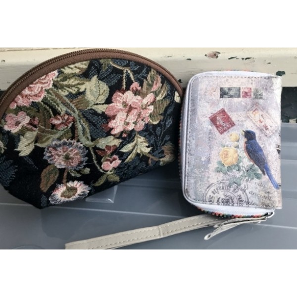 B12 Bird and Tapestry