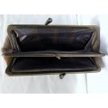 B5 Boomerang Purse