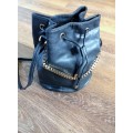 B1 Bucket Bag