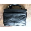 B4 Cobb and Co. Black