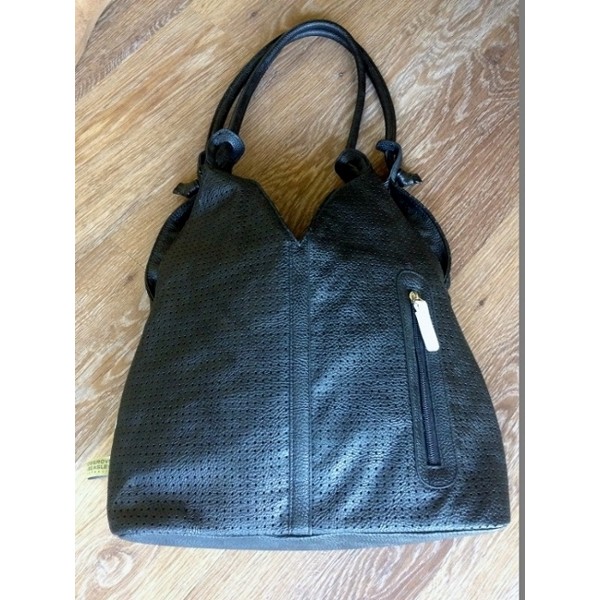 B7 Cosgrove Beasley Black Handbag