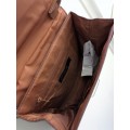 B3 Cotton On