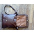 B7 Egata Messenger Bag