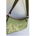 B3 Frog Nine West