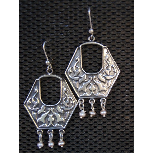 Silver Earrings - Shobbakein